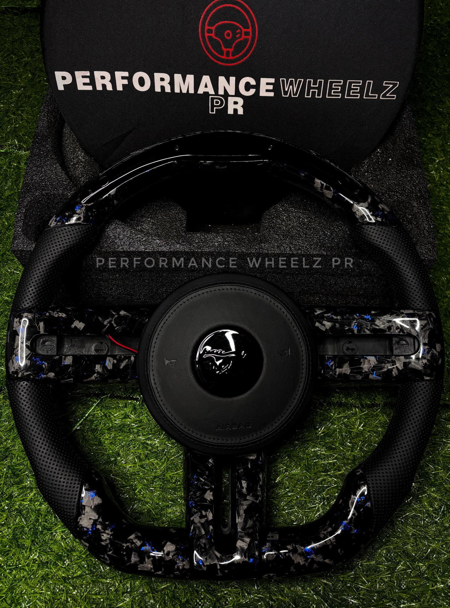Mustang 2010 - 2014 Carbon Steering Wheel