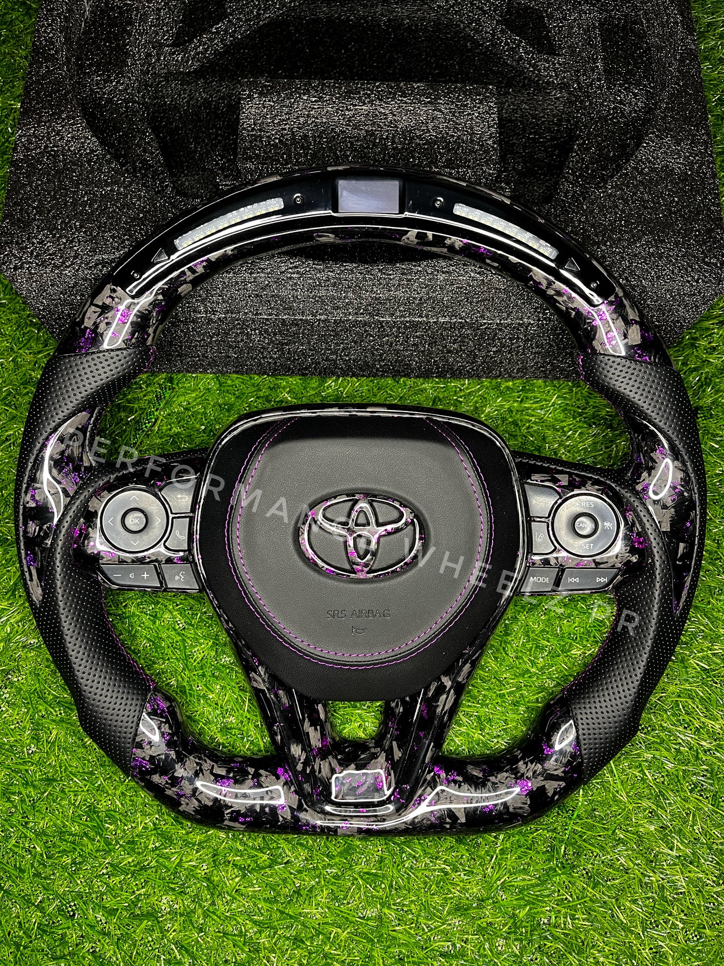 Toyota Corolla / Rav4 / Cross 2020+ Carbon Steering Wheel