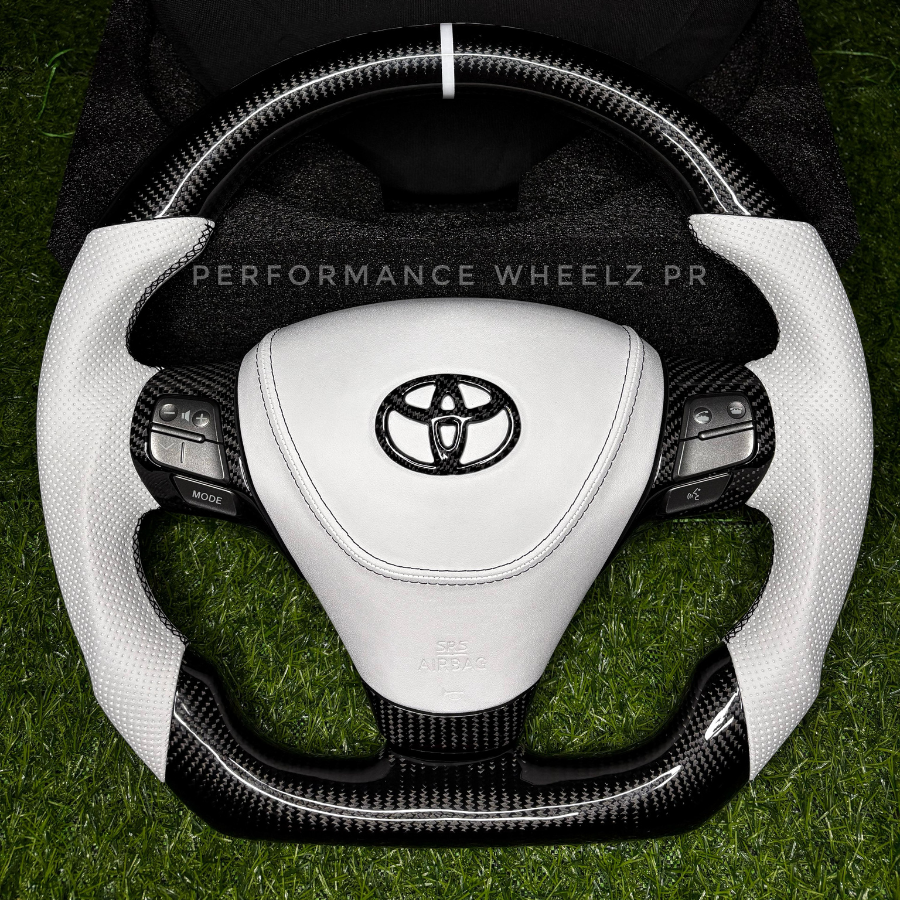 Toyota Venza 2009-2011 Carbon Steering Wheel