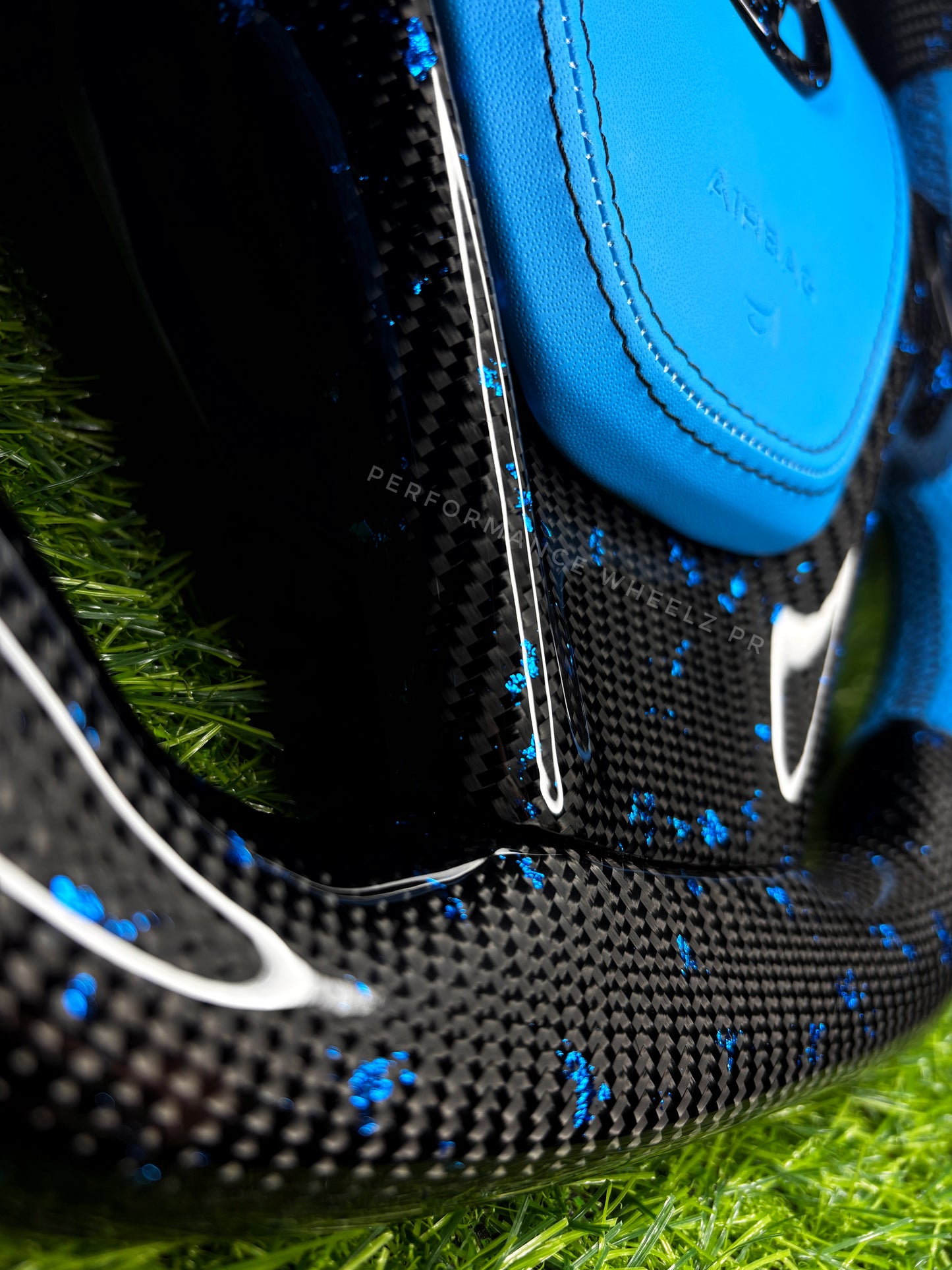 Toyota Camry / Venza 2013-2014 Carbon Steering Wheel