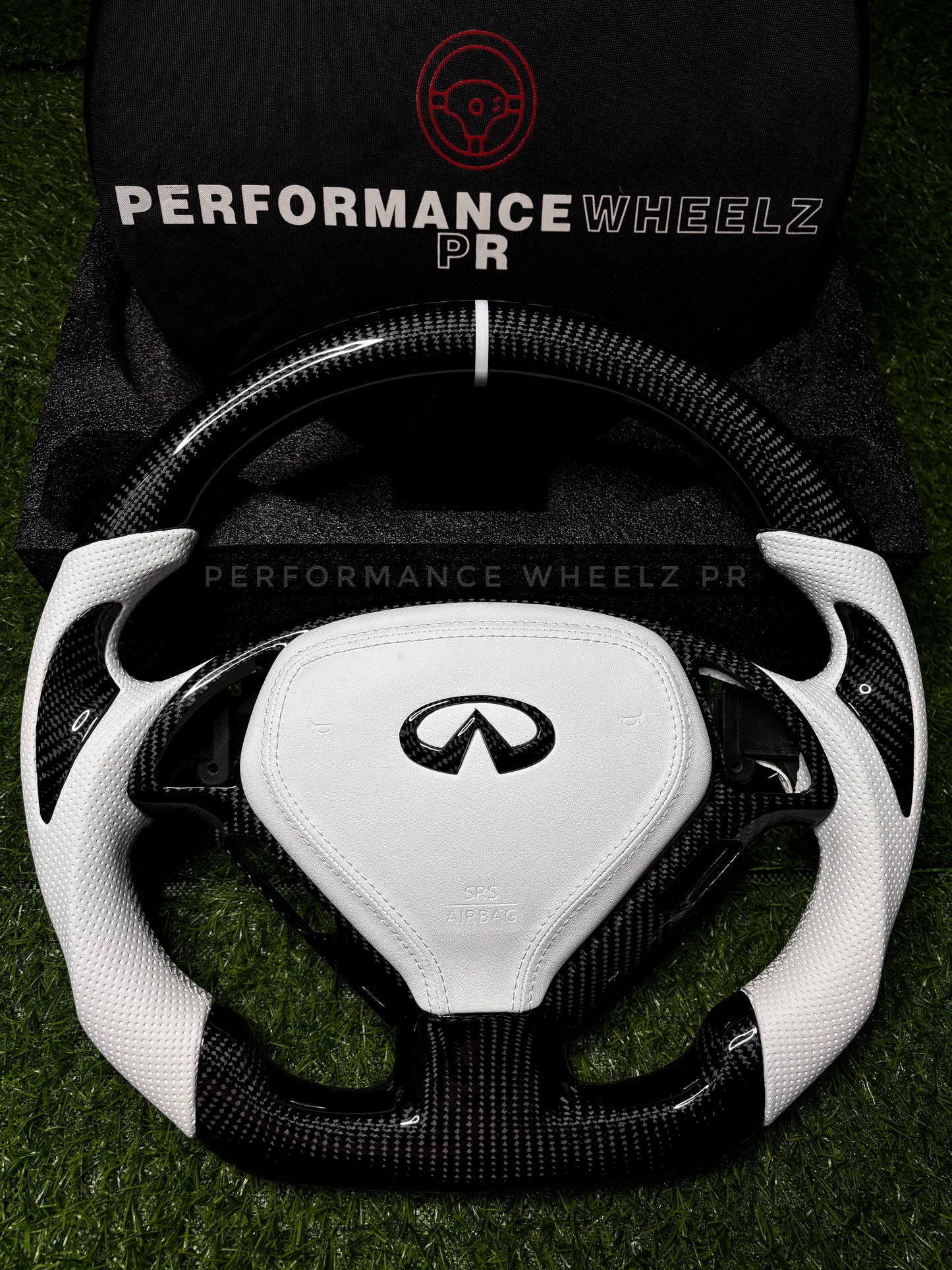 Infinity G35/G37 Carbon Steering Wheel