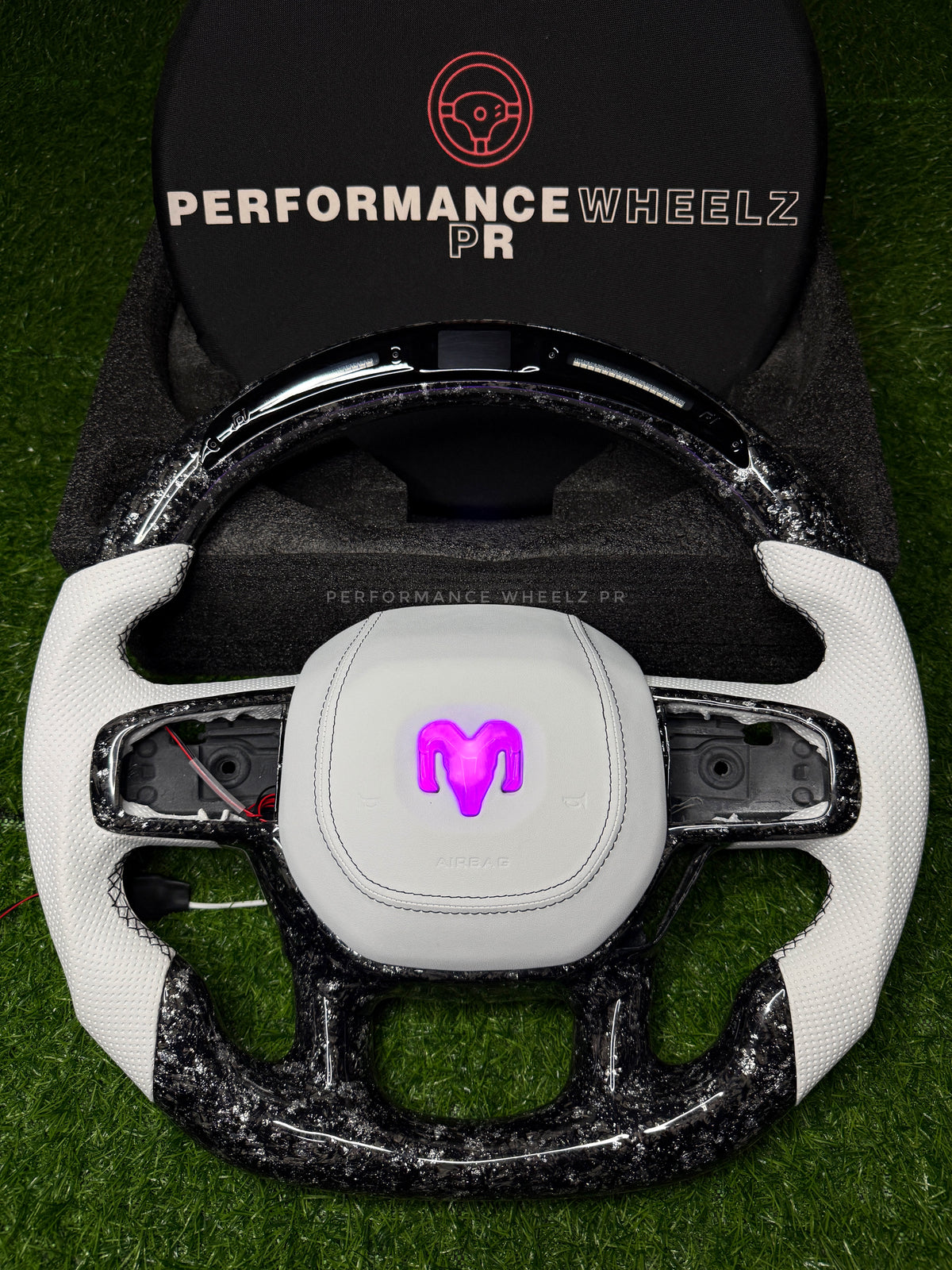 Dodge RAM Carbon Steering Wheel(Rebel, 1500, 2500, TRX, Laramie)