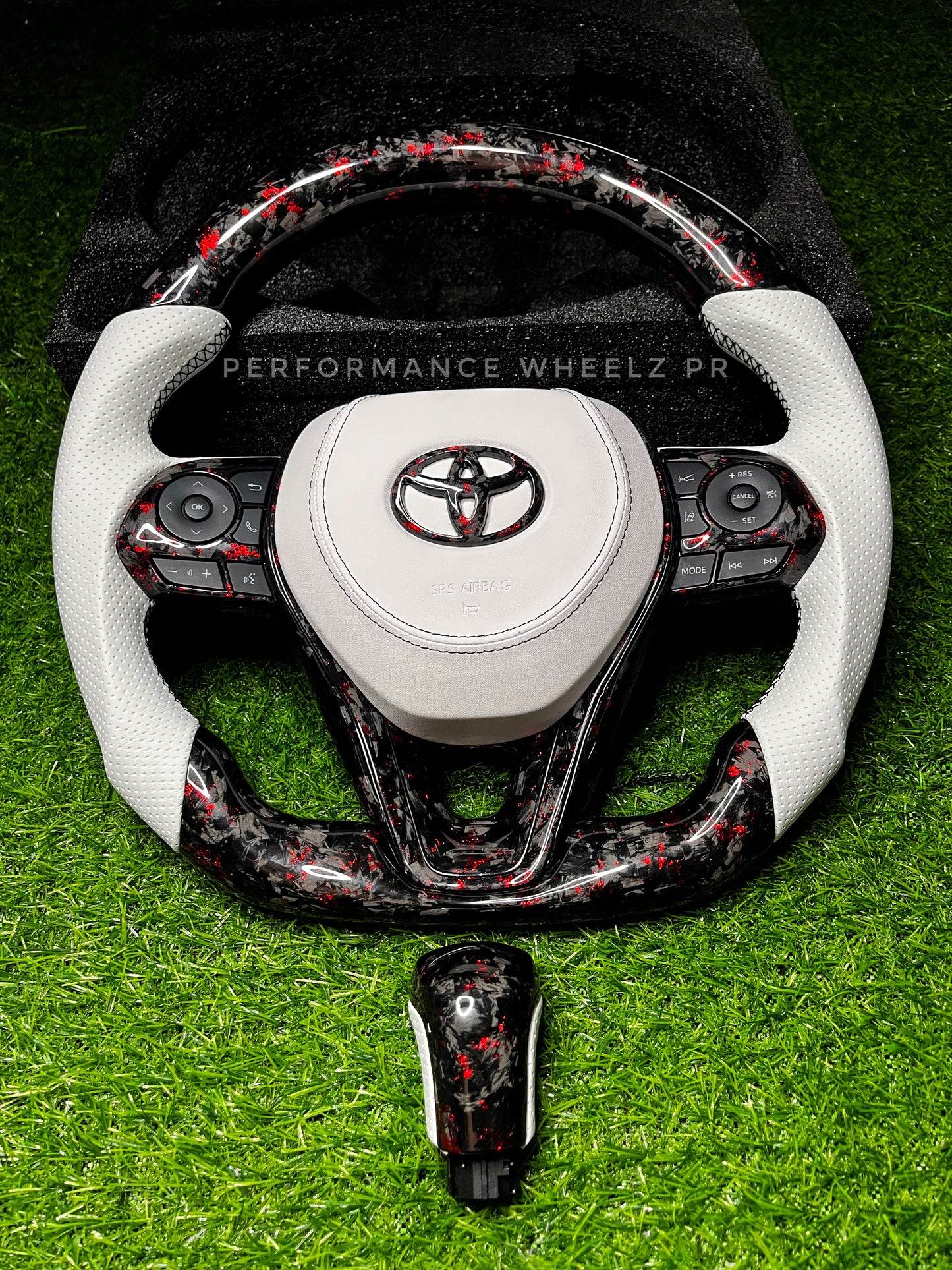 Toyota Corolla / Rav4 / Cross 2020+ Carbon Steering Wheel