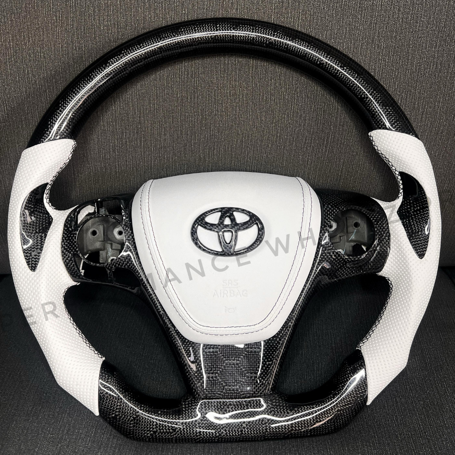Toyota Camry / Venza  Carbon Steering Wheel