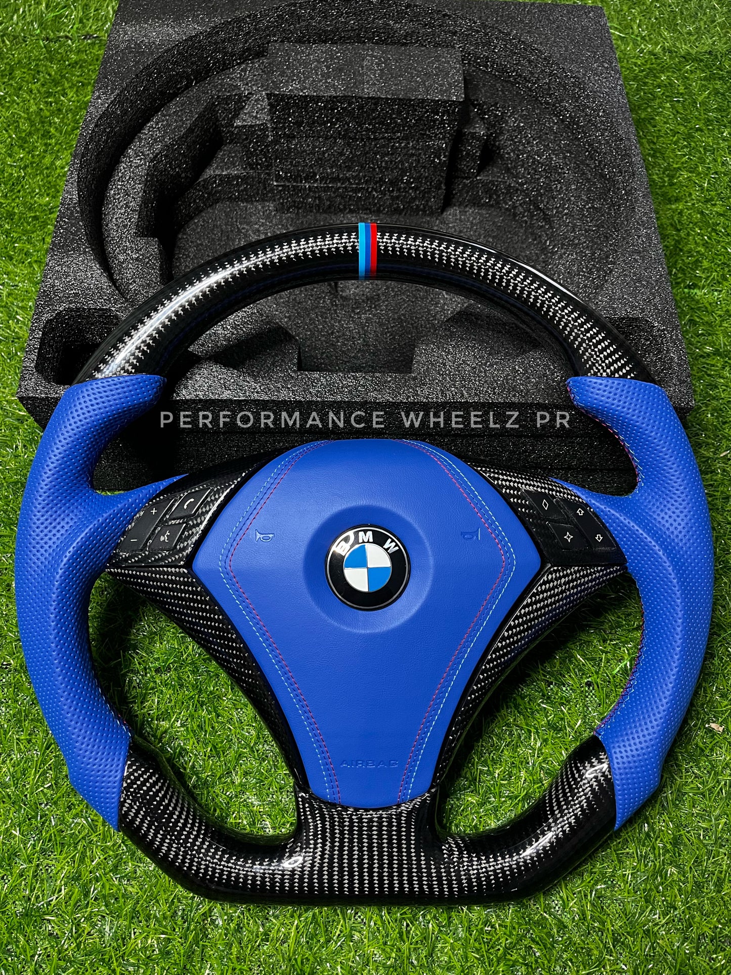 BMW E46/E90/E92 Carbon Steering Wheel