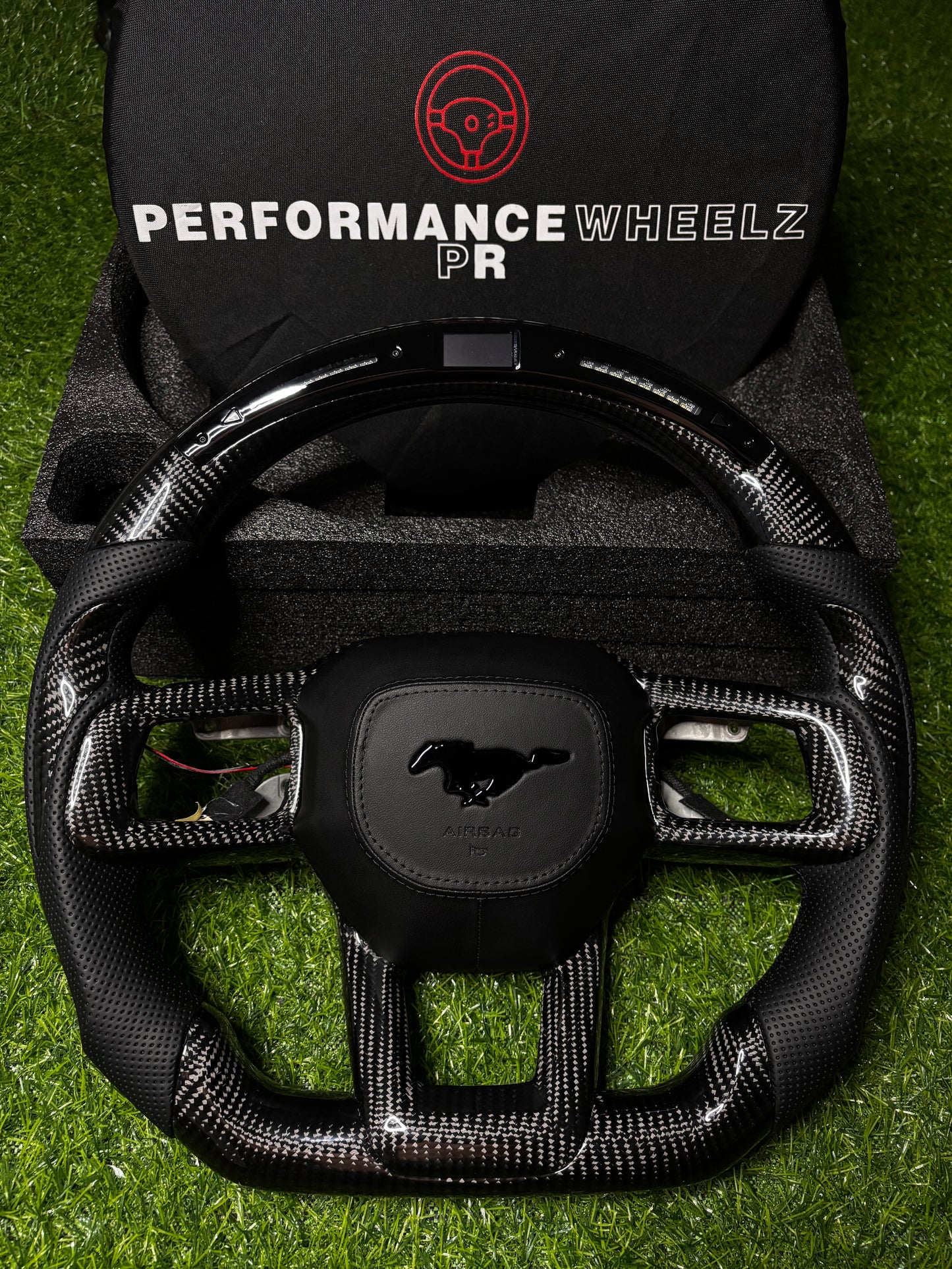 Mustang 2024 Carbon Steering Wheel