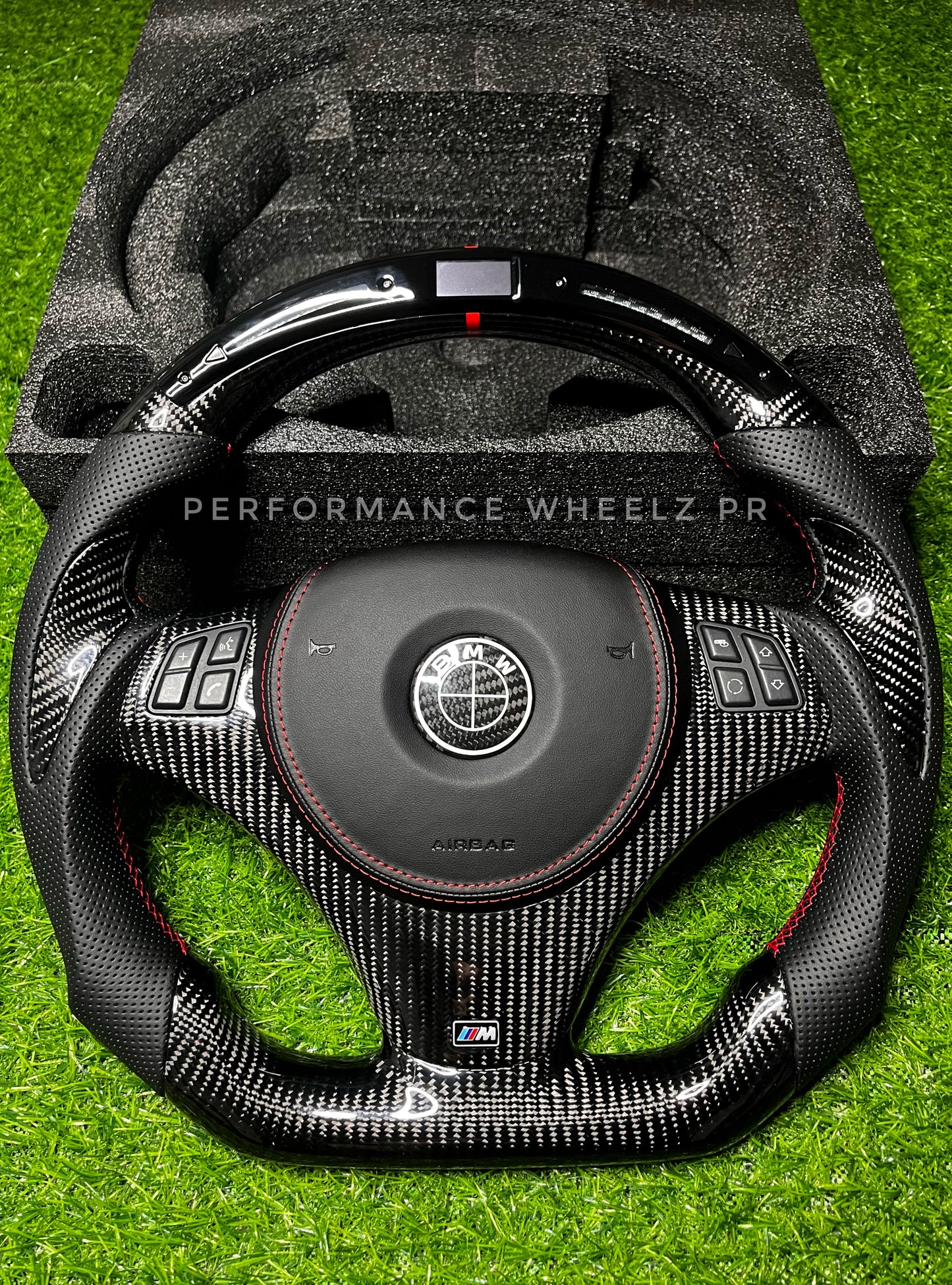 BMW E88/E90/E91/E92/E93 Carbon Steering Wheel